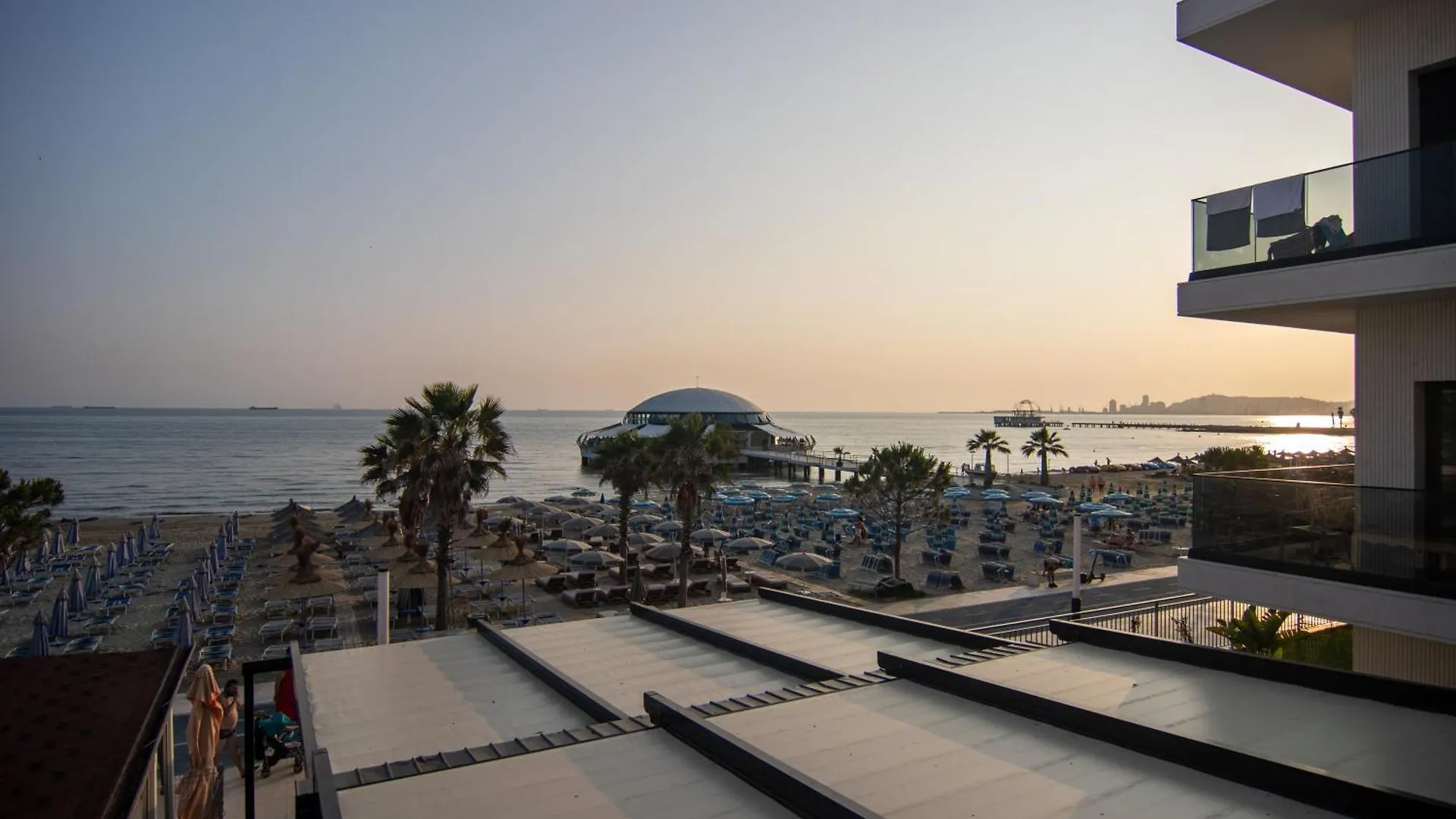 Vila Dea Durrës