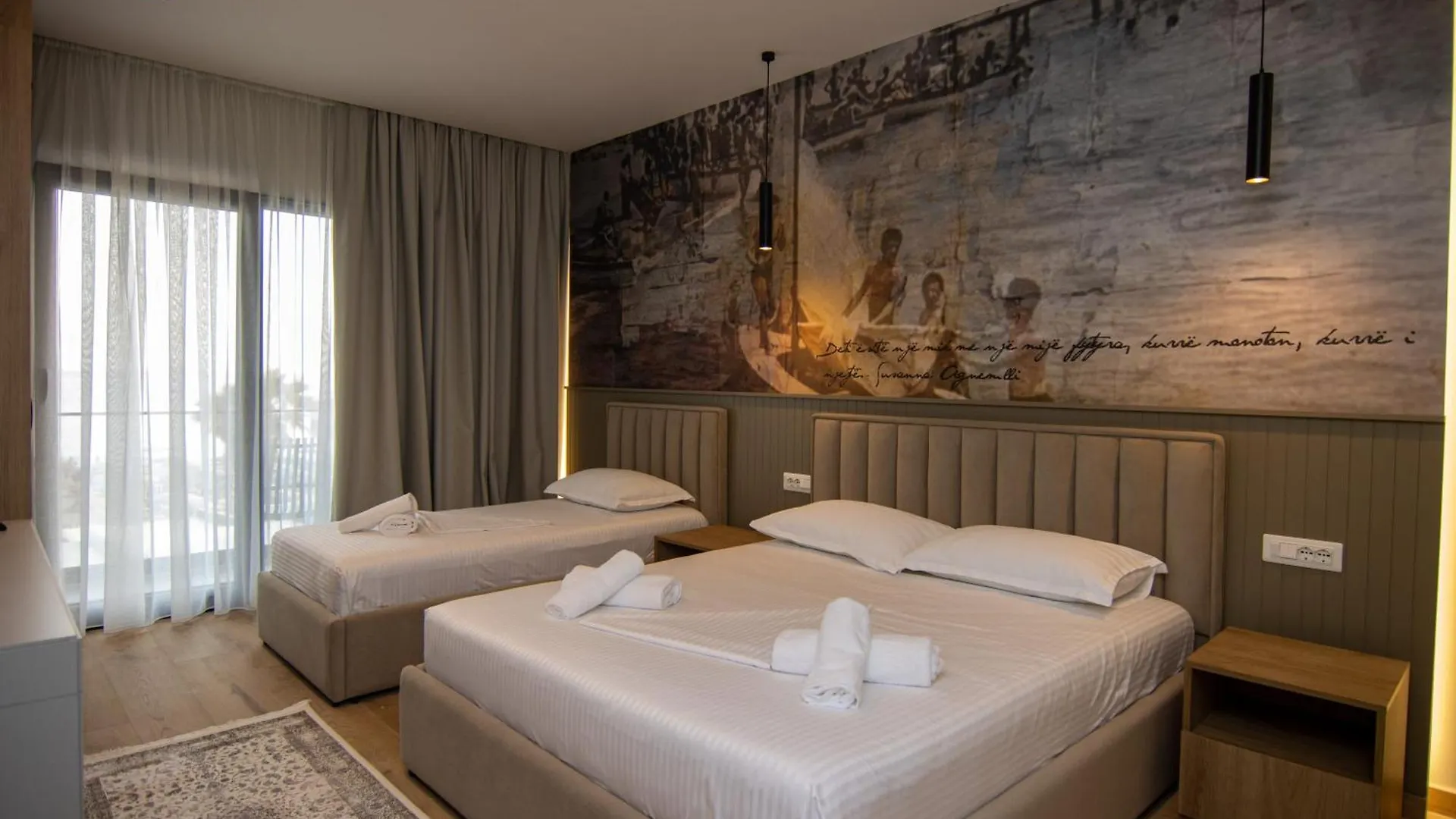 Vila Dea Durrës Albánie